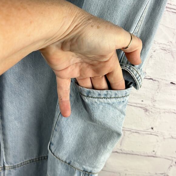 Love, Fire Light Wash Wide Leg Cargo Jeans Size 13/31 - Picture 6 of 9